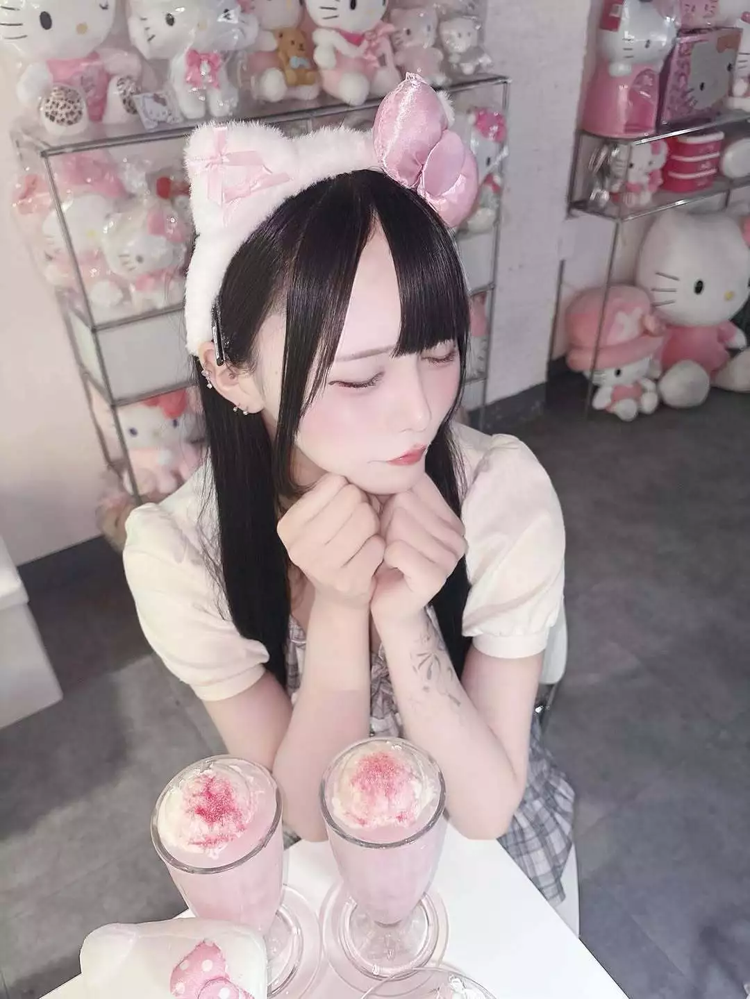 ねるにゅん
