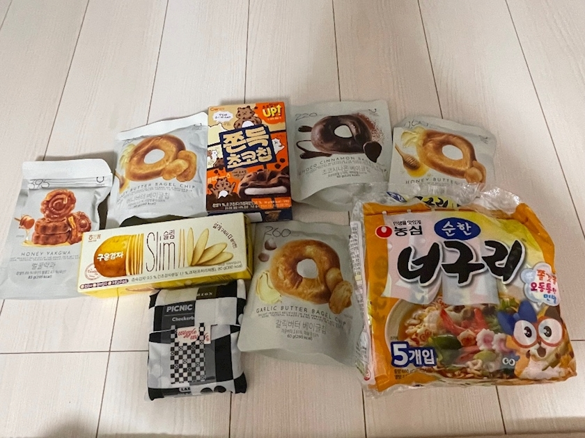 朝倉 しおり