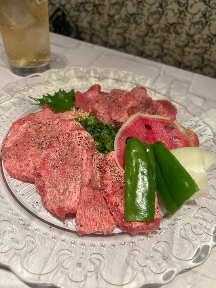紬 ひい