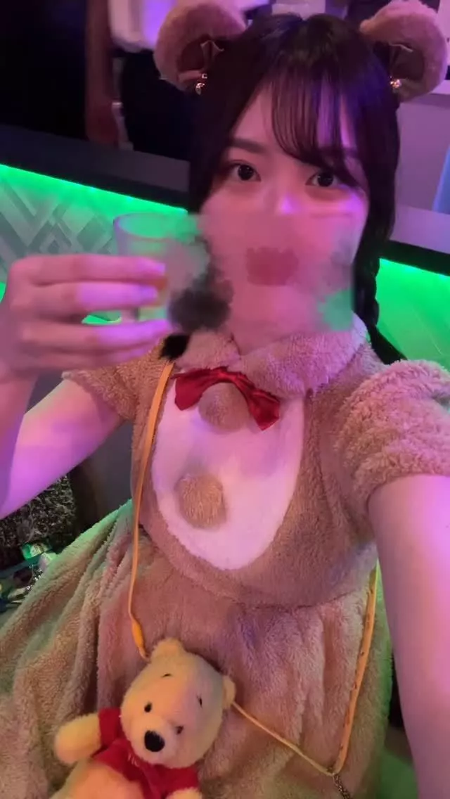 にこ