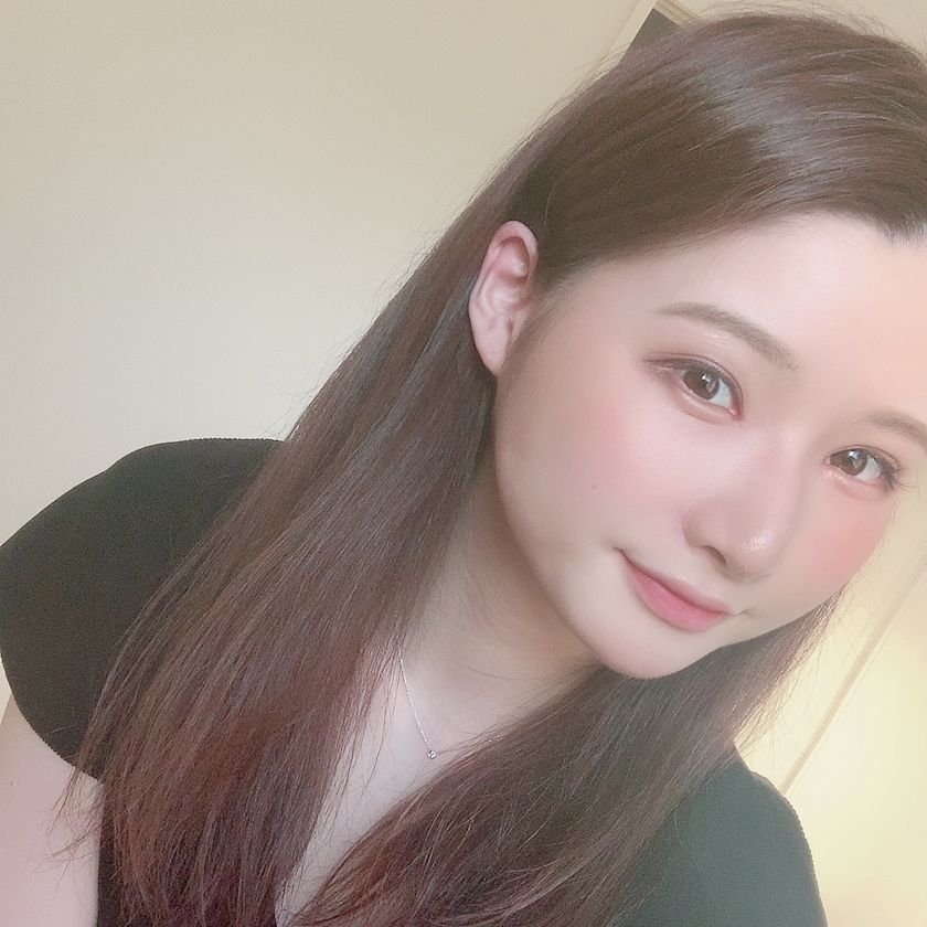 足立 はな