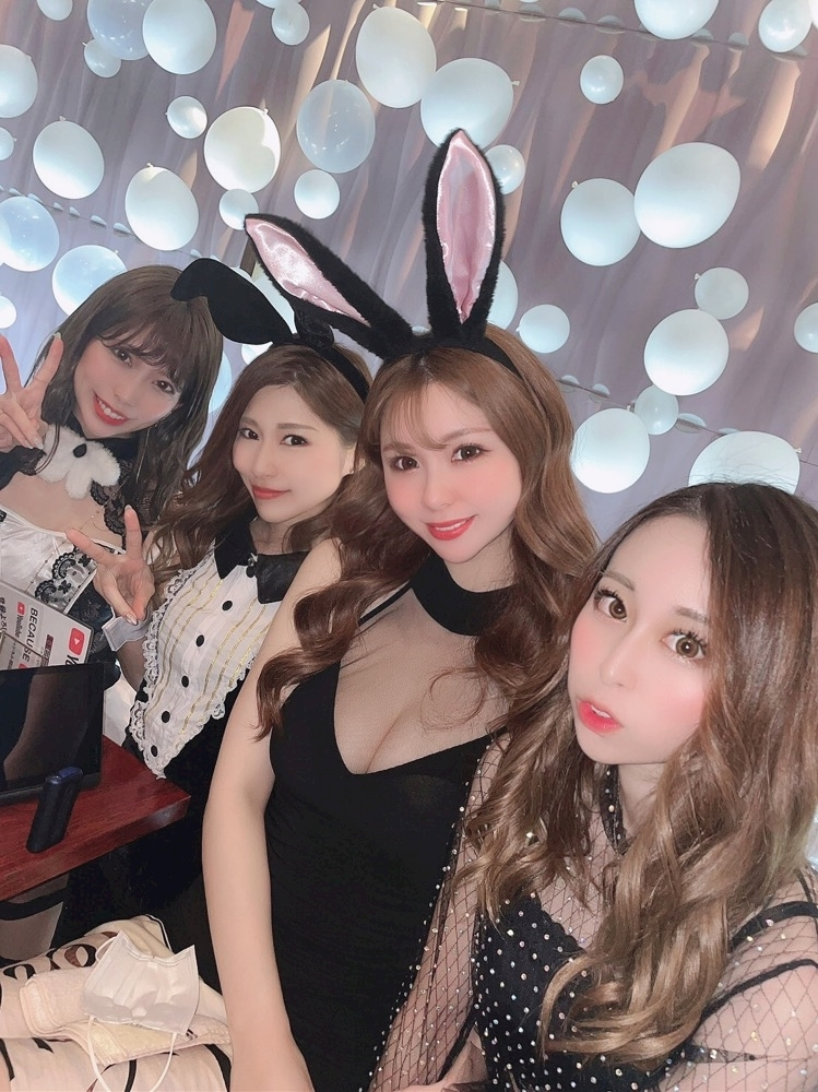 愛羽 仁美