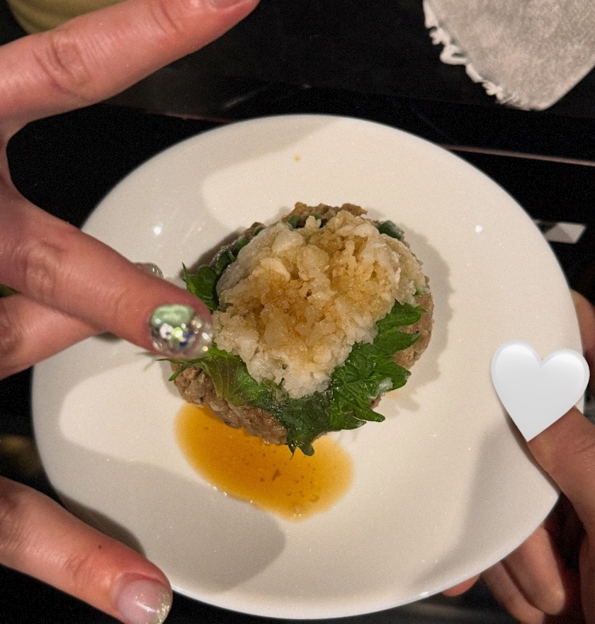マユ