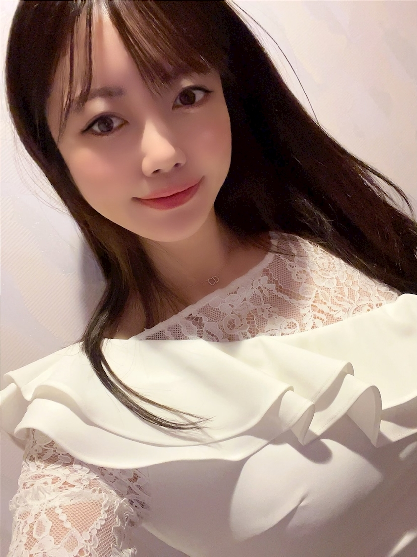 妃 えりな