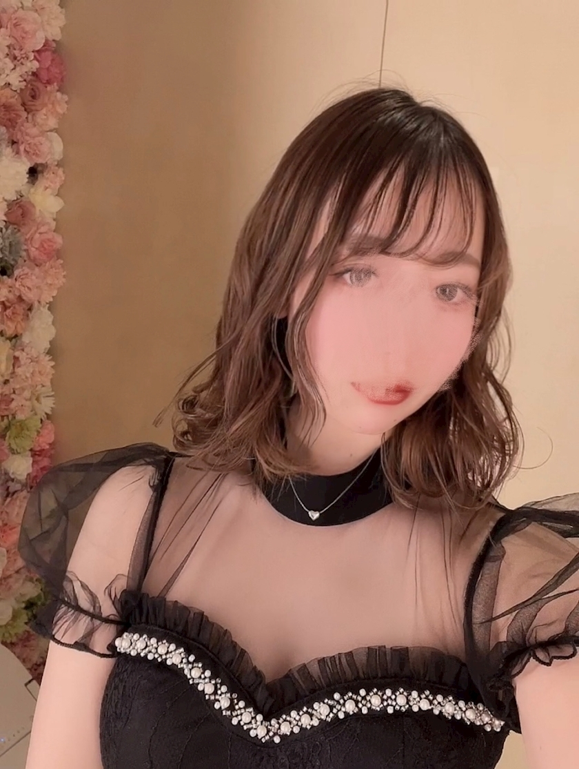 乙川 ゆあ