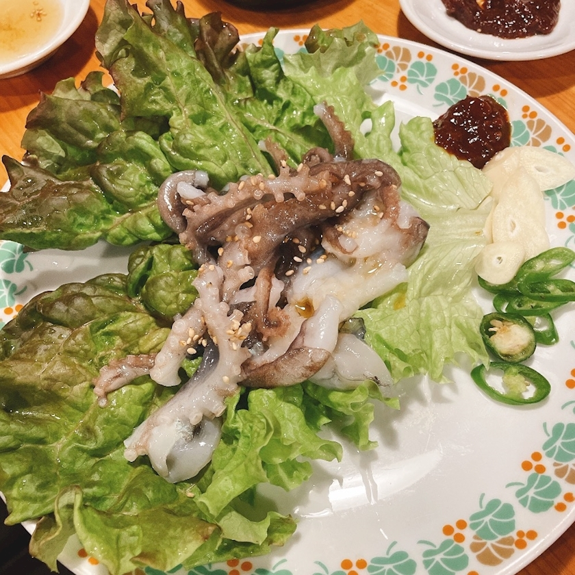愛羽 仁美