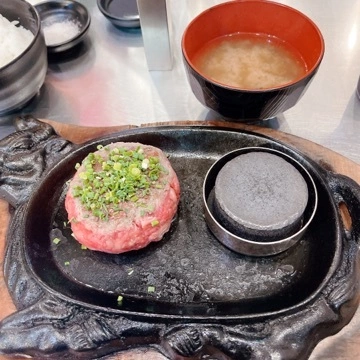 橘 なこ