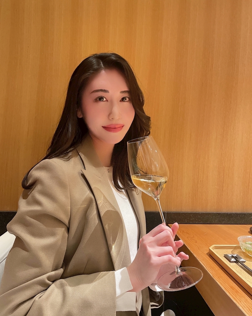 泉 りさ