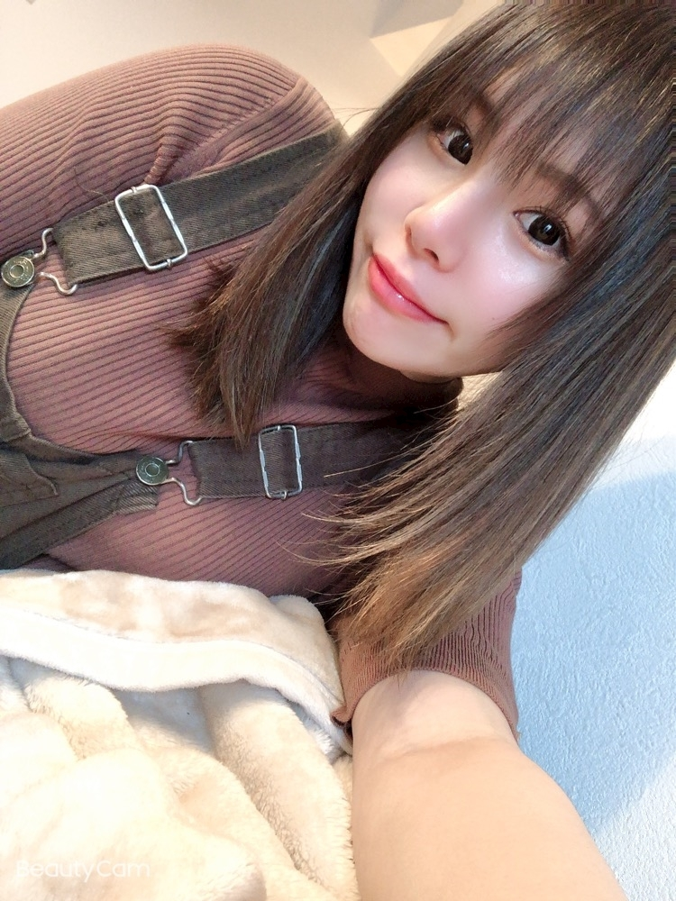 亜紗倉 しづか