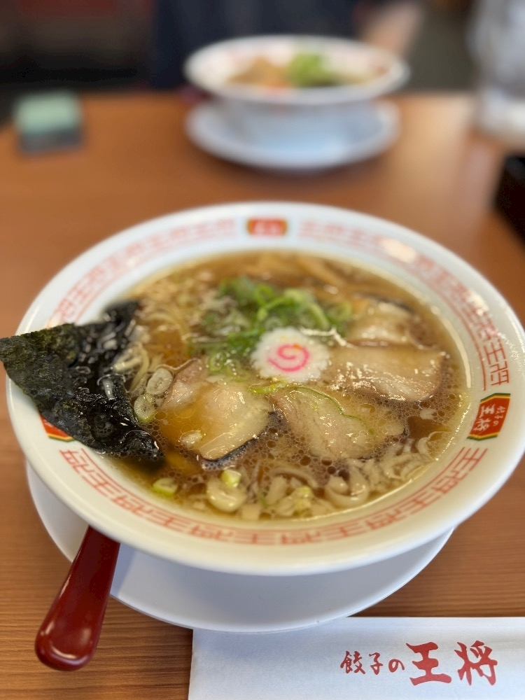 美月 ひな