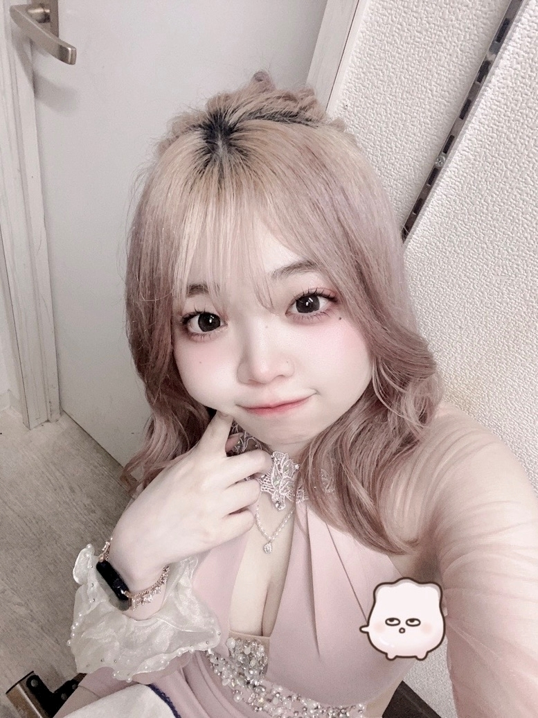 美吉 アユム