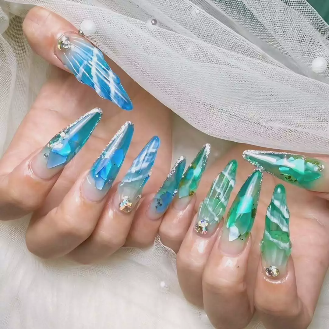 芹奈