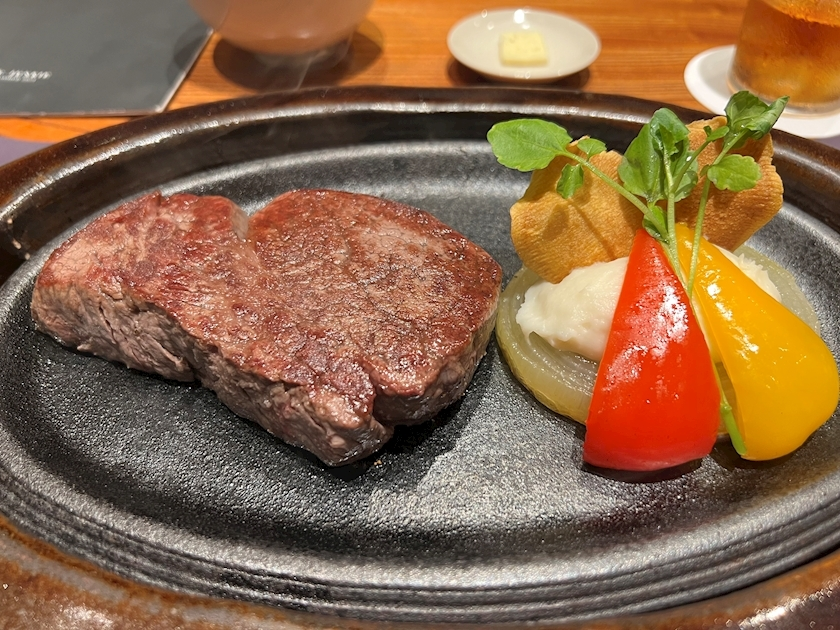 美咲 ゆい