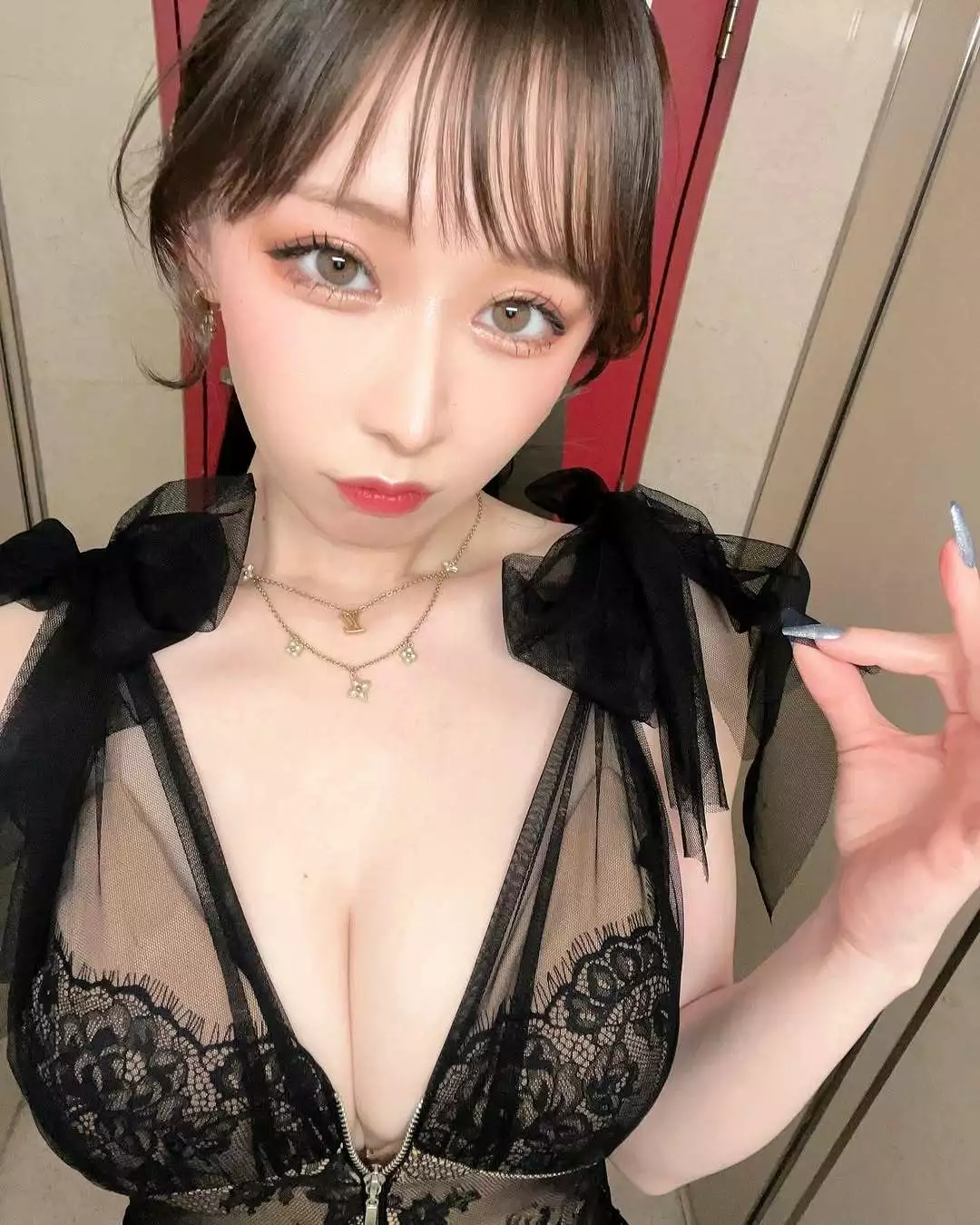 明日花 りょう