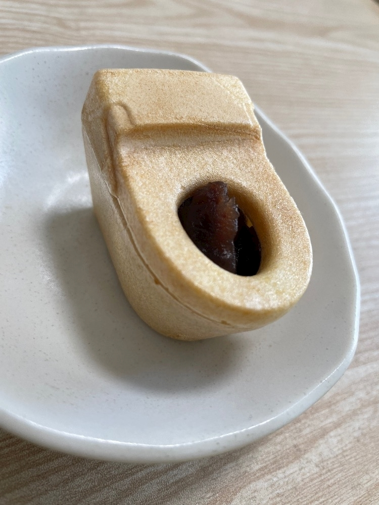 朝倉 しおり