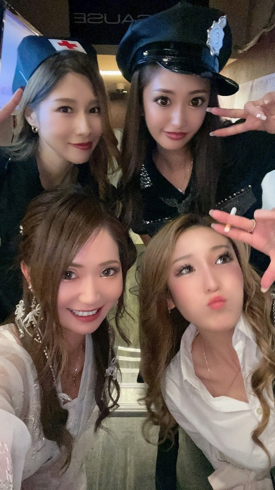 愛羽 仁美