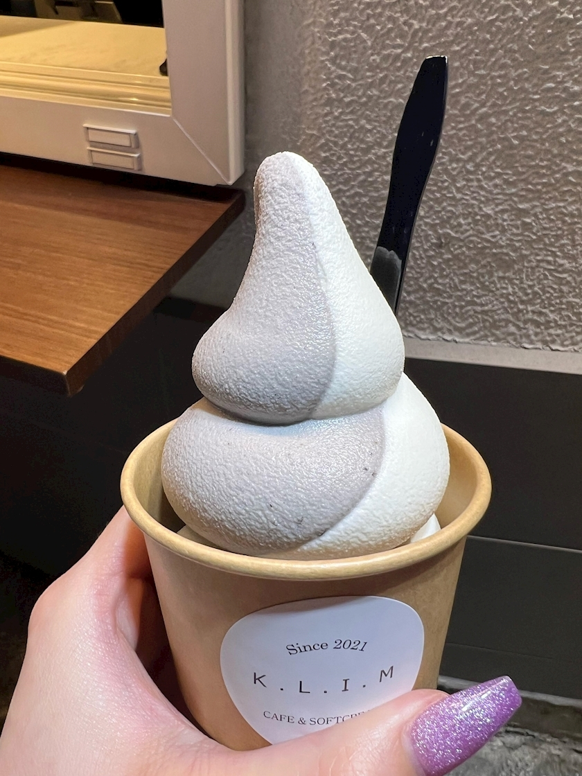 華月 まお