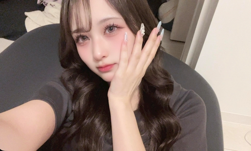 真白 あい