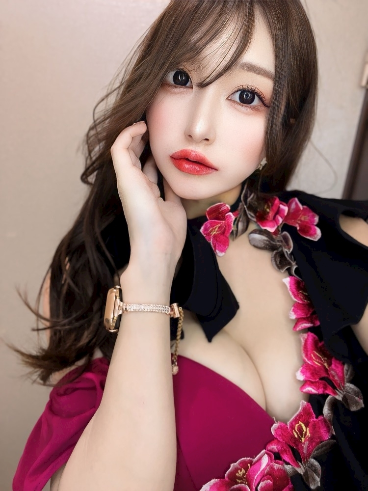雛咲 のあ