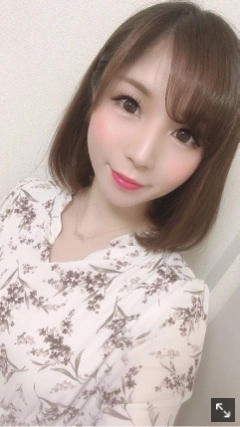 優月 あや菜
