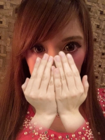 一咲 エム