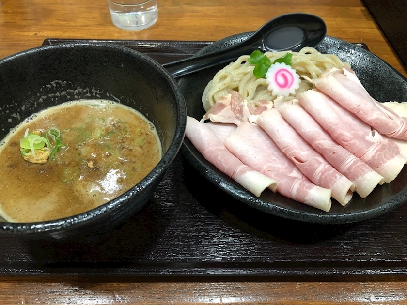 なな