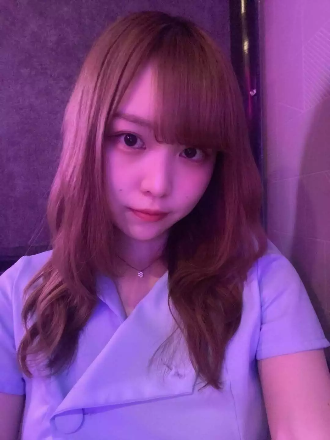にこ