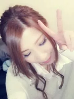 愛羽 仁美