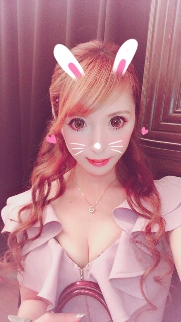 一咲 エム