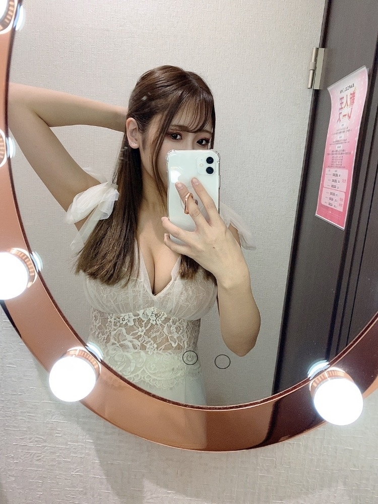 華宮 りりあ
