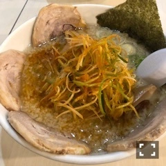 優月 あや菜