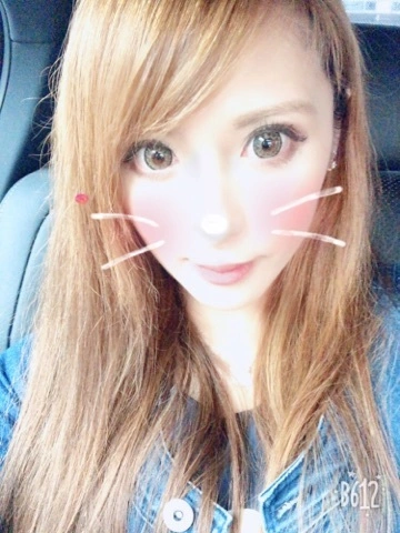 一咲 エム