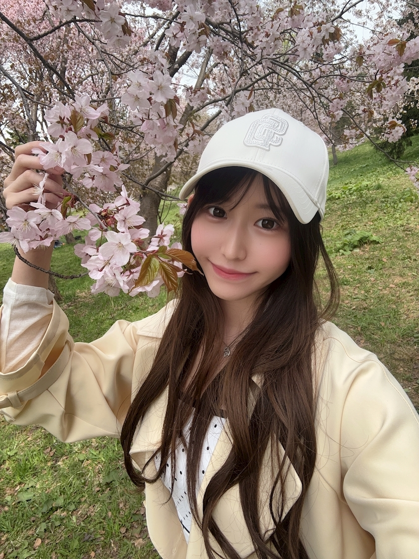 天乃 りさ