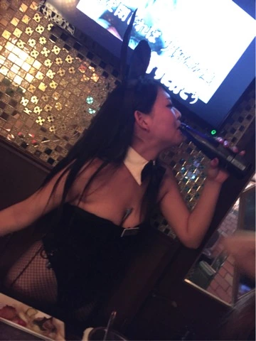 蓮見 リア