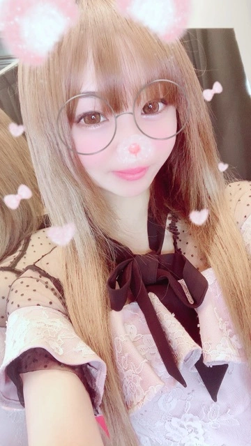 小川 真央