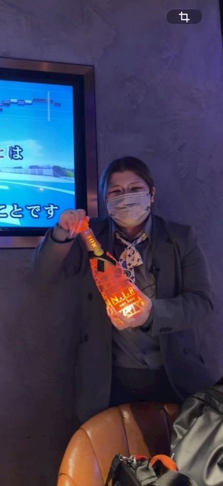 マコト