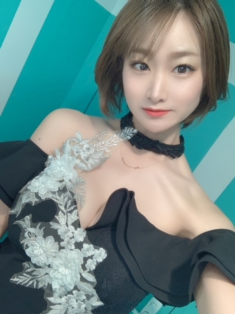 妃乃 すず