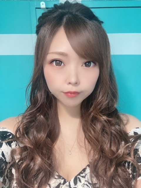 夏樹 あや
