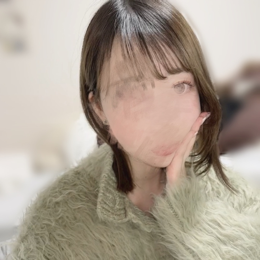 乙川 ゆあ