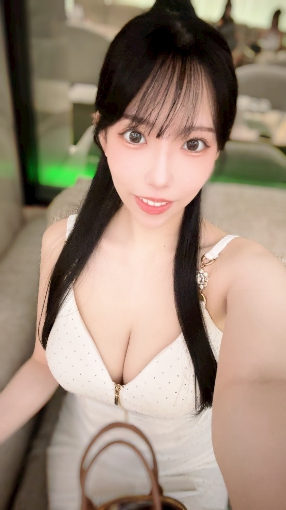 皐月 いおり