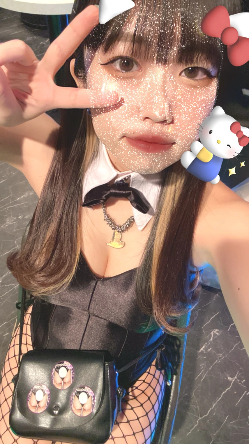 ひぃな