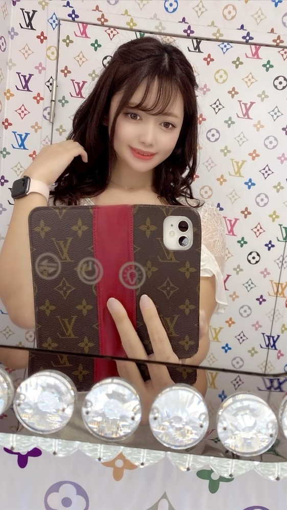 妃 えりな