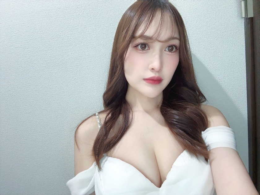 天月 あすな