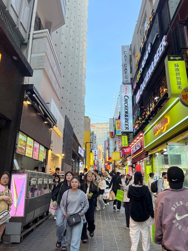 白間 あい