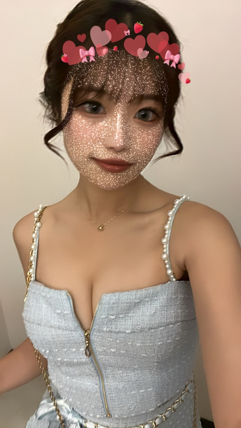 葉月 ひろみ