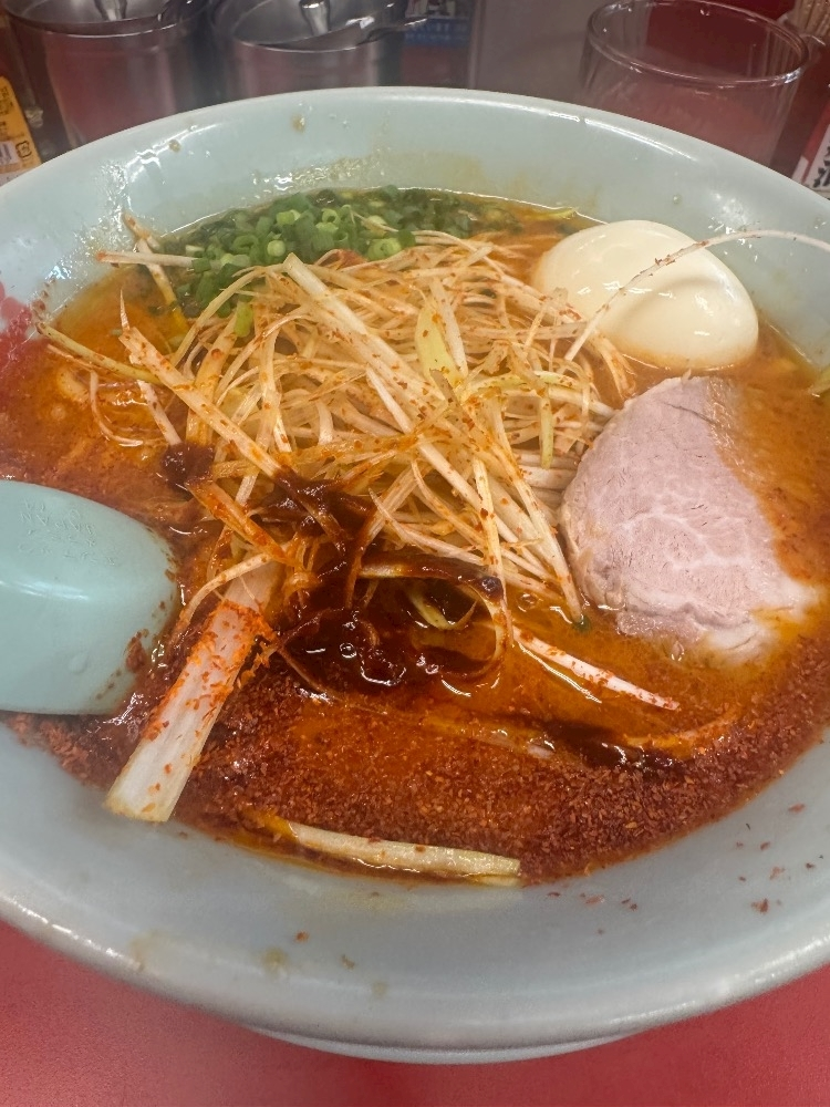 葉山 ゆうり