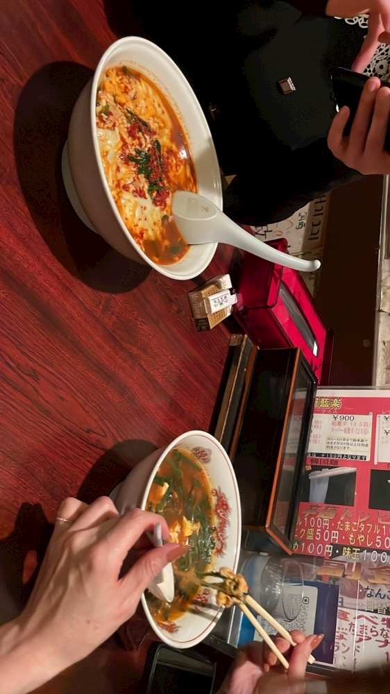 小川 真央