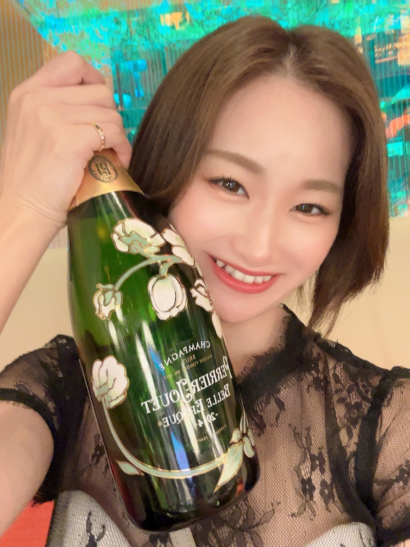 妃乃 すず