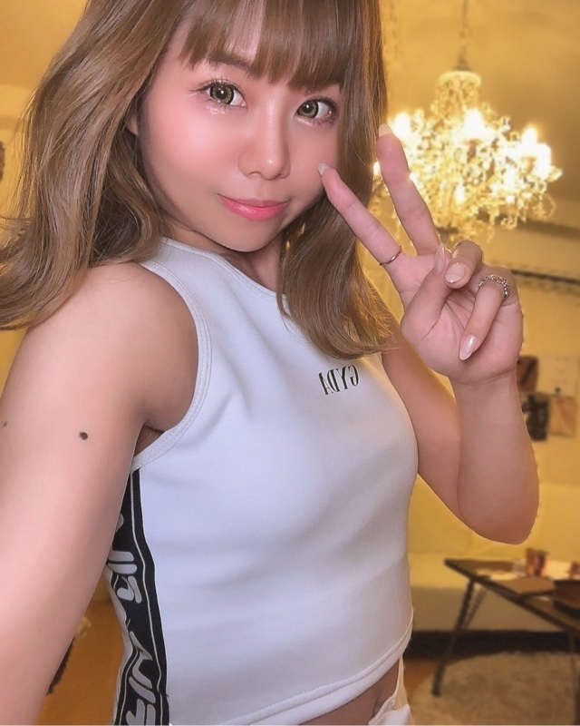 一条 彩由