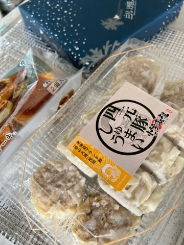 まみ
